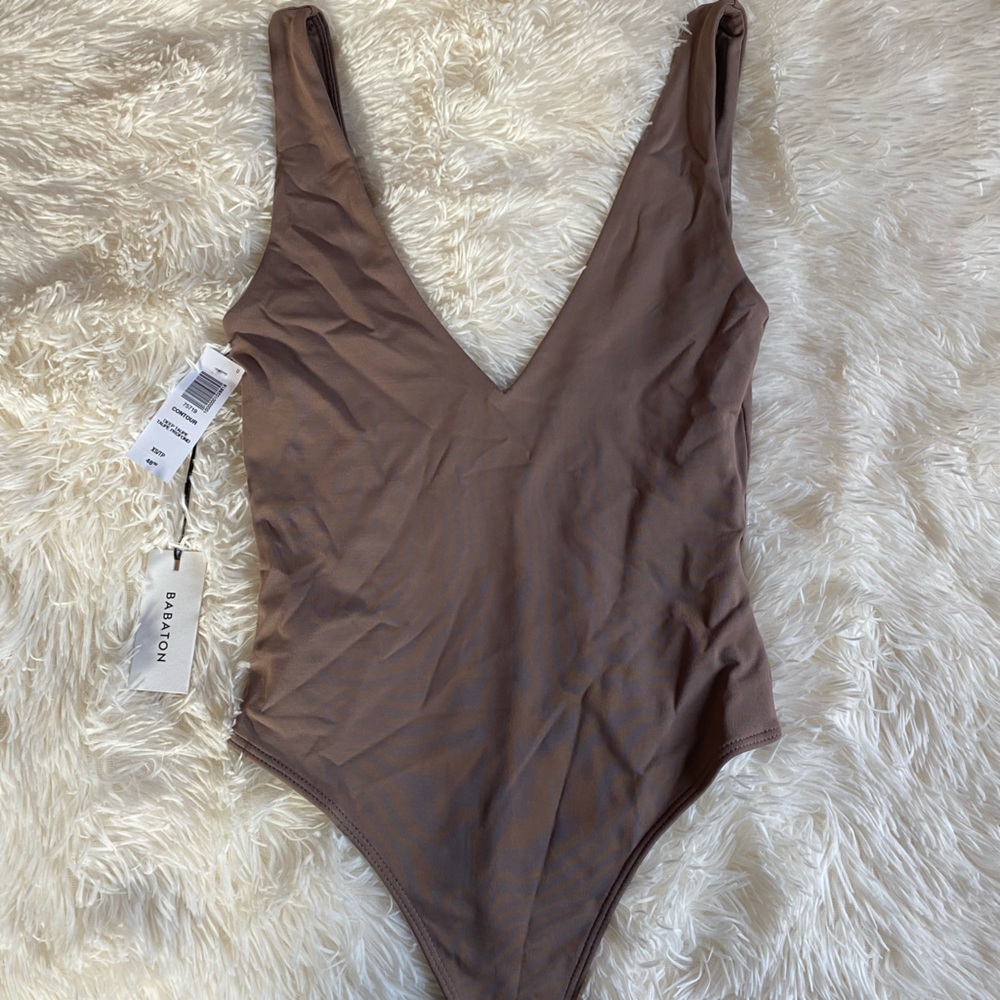 ARITZIA CONTOUR V-NECK BABATON BODYSUIT SIZE XS NEW WITH TAGS